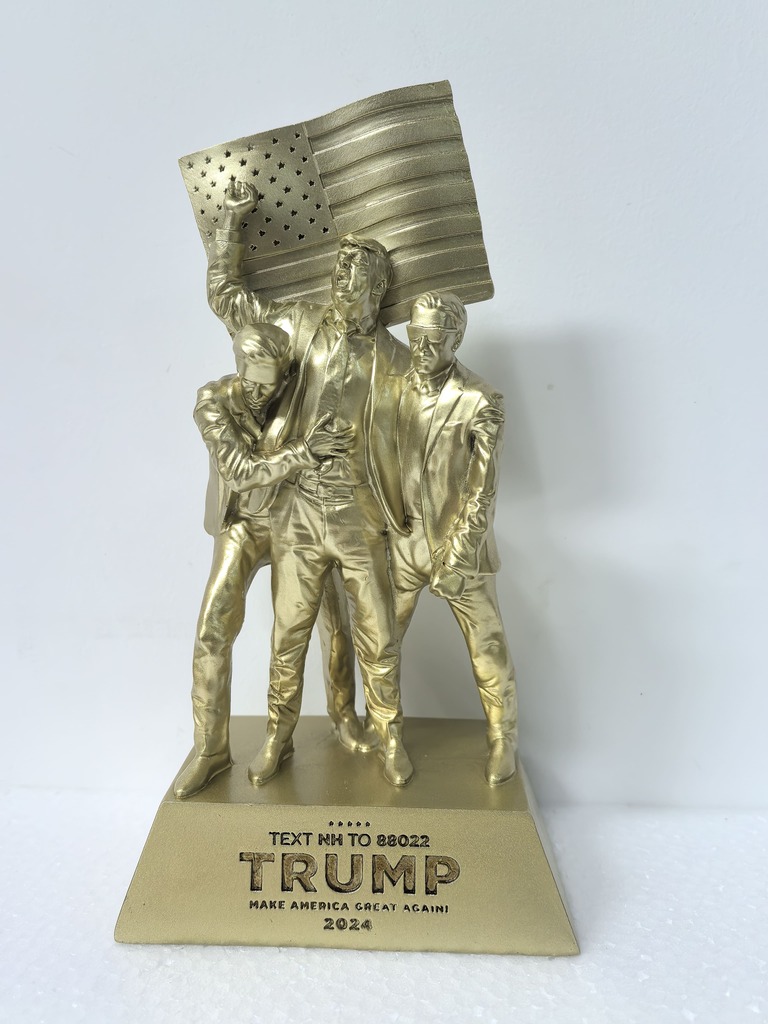 Bronze US President Trump Statue Resin Figure Sculpture Decoration